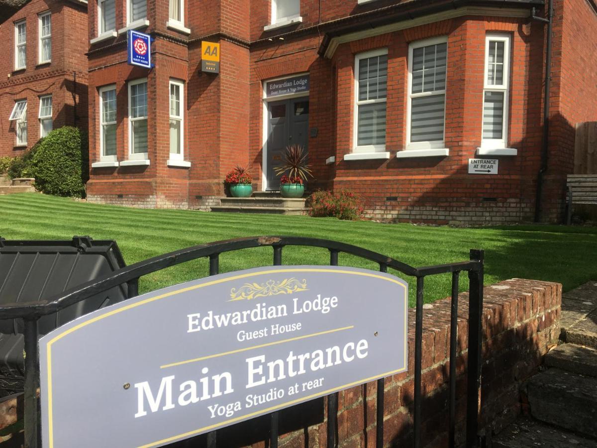 The Edwardian Lodge Guest House 솔즈베리 외부 사진